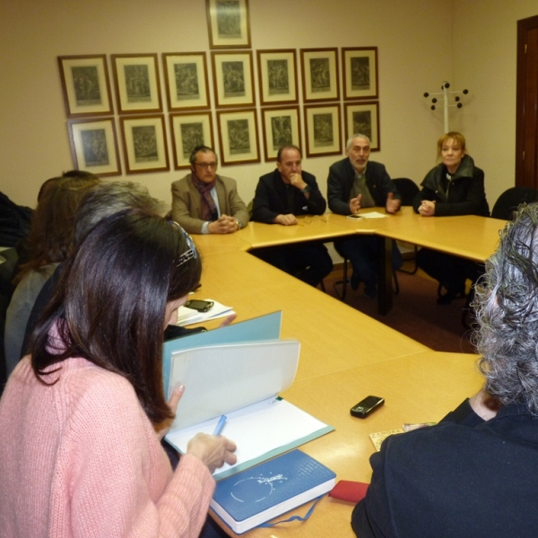 Reunión entre TVE y la Junta Pro Semana