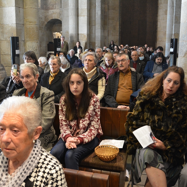 Enrique Alonso y Víctor Jambrina celebran el rito de admisión a las sagradas órdenes