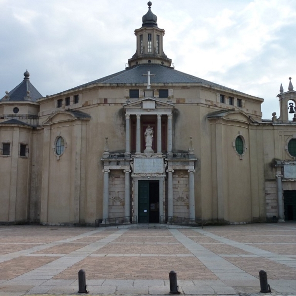 Monseñor Frisina dirigirá a la sinfónica de Valladolid en  Zamora