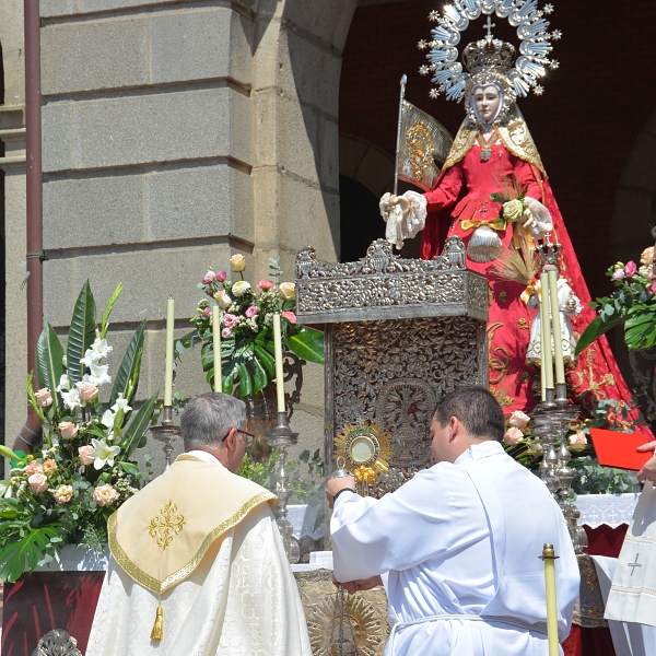 Un Corpus que dejó pequeña la Catedral