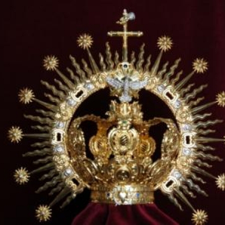 Corona de Nuestra Madre: explicación