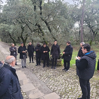 El obispo de Zamora peregrina a Fátima con el grupo de curas jóvenes