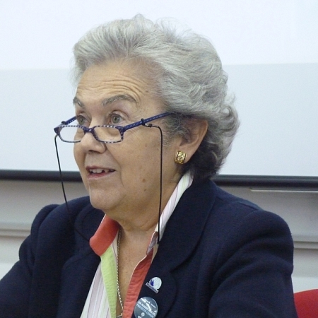 Charla de Soledad Suárez, presidenta de Manos Unidas