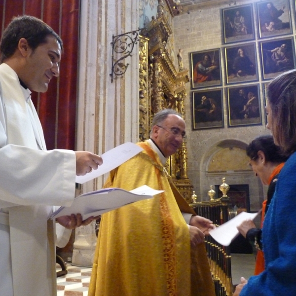 Entrega de la missio y jubileo de catequistas y profesores de Religión