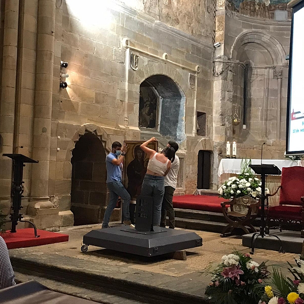 La Cruz de los jóvenes y el icono de María, en Zamora