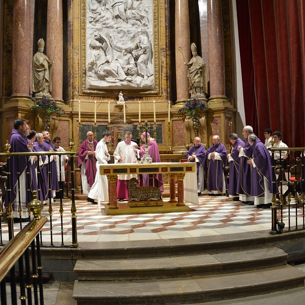 Ordenación de Antonio Vela