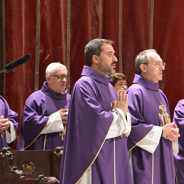 Zamora vive un día histórico con la ordenación de su primer diácono permanente