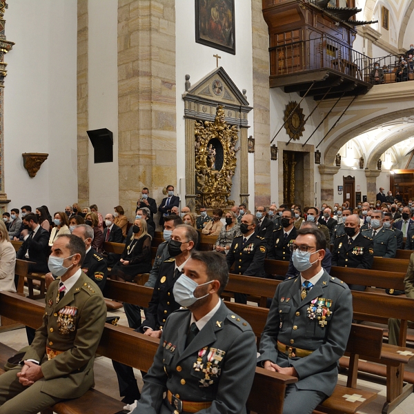 El obispo preside la eucaristía de la Virgen del Pilar, patrona de la Guardia Civil