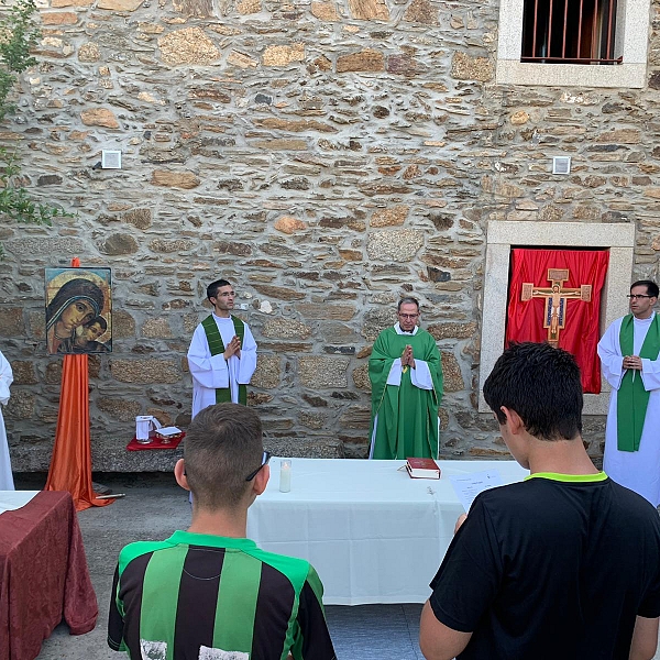 18 chavales buscando respuestas desde la fe: El seminario concluye su primer campamento vocacional.