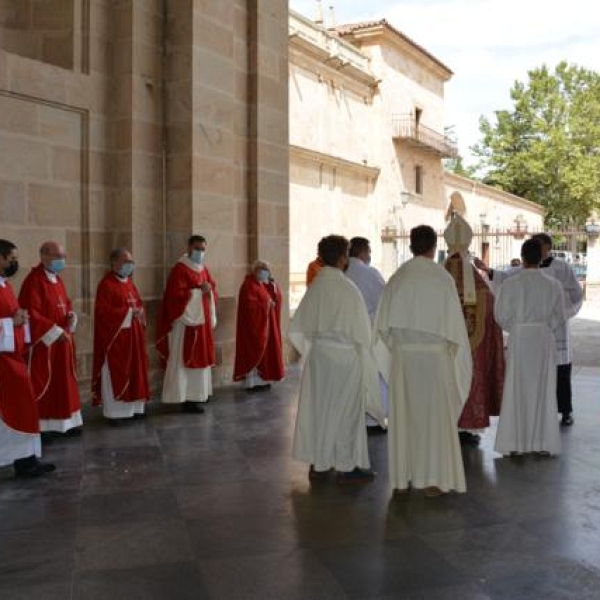 La Cruz de los jóvenes y el icono de María, en Zamora