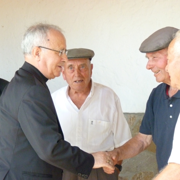 Visita pastoral a El Campillo y Almendra