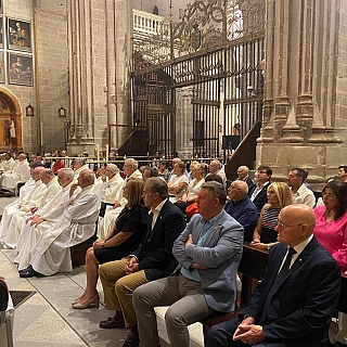 La diócesis inicia el curso con la celebración del rito de la dedicación del altar de la catedral