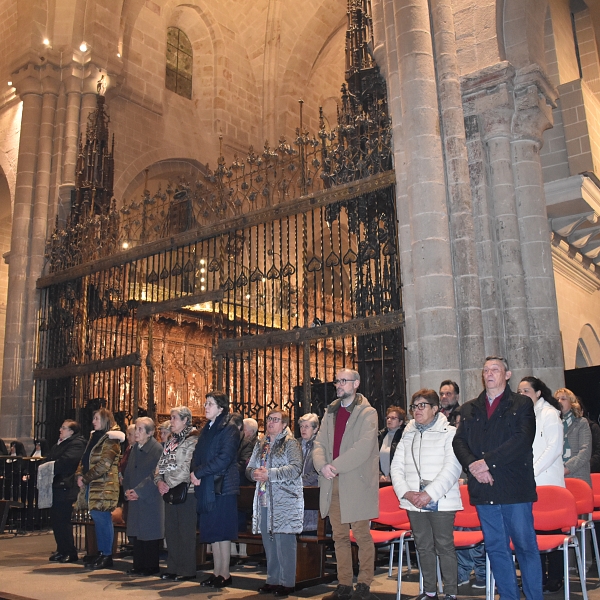 Zamora se despide de Uriarte con la celebración de la misa en la catedral