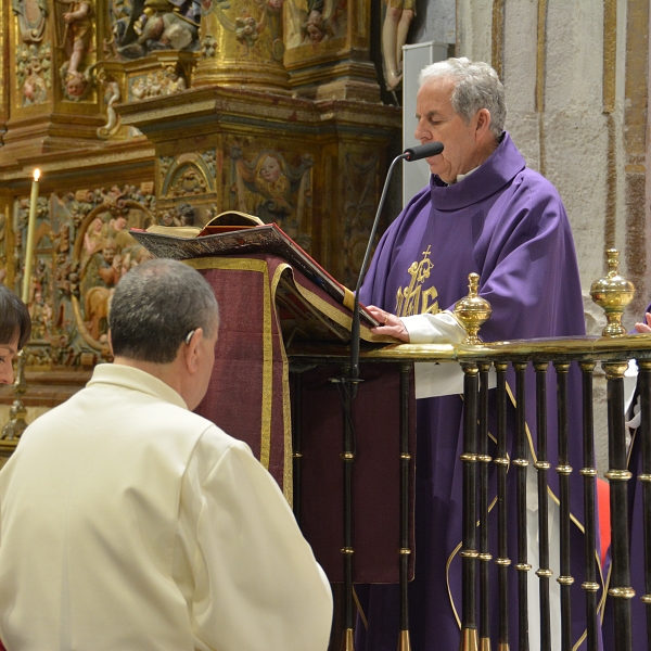 Ordenación de Antonio Vela