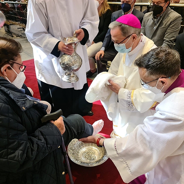 Misa de la cena del Señor en la catedral