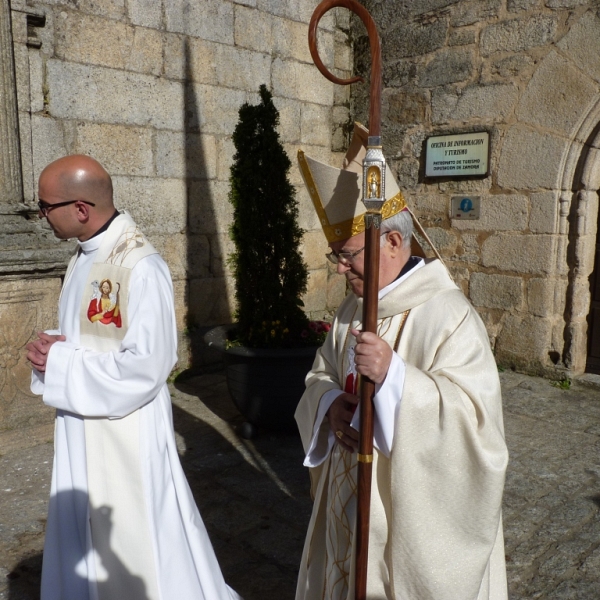 Visita pastoral a Aliste-Alba