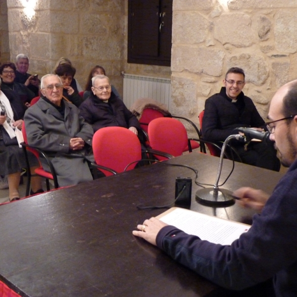 Lección de Teología. Roberto Castaño