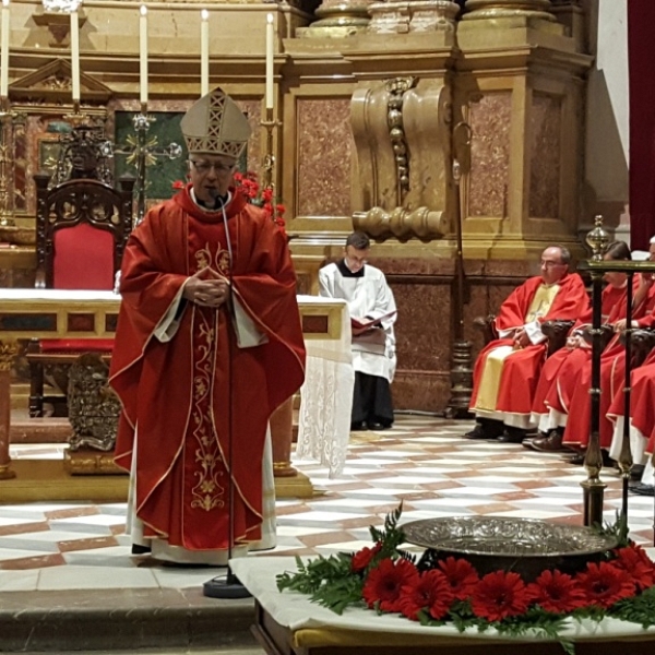 Vigilia de Pentecostés y confirmaciones de adultos