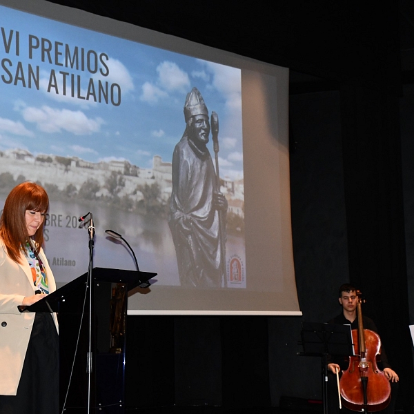 Los Premios San Atilano distinguen a quienes protegen a las personas y cuidan los templos