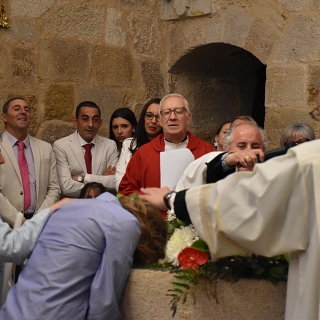 Treinta y tres adultos reciben el don del Espíritu en Pentecostés