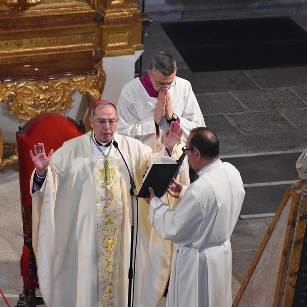 Homilía Obispo Misa de la Cena del Señor