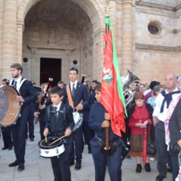 Procesión de Nuestra Madre coronada