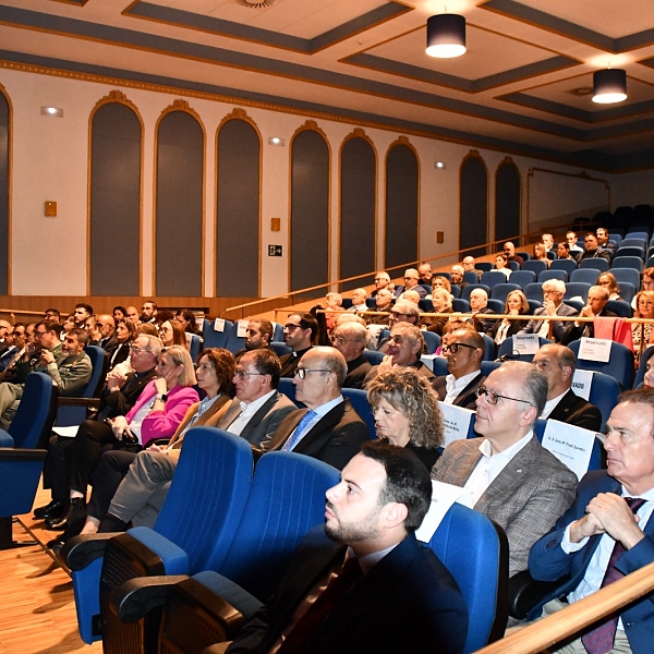 Los Premios San Atilano distinguen a quienes protegen a las personas y cuidan los templos