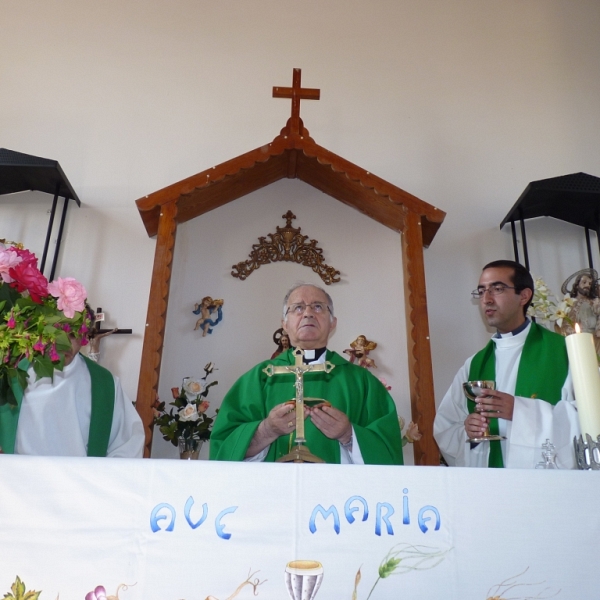 Visita pastoral a Villanueva de los Corchos y Villaflor
