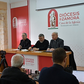 El clero de Zamora reflexiona sobre los retos de la Iglesia en el cambio de época