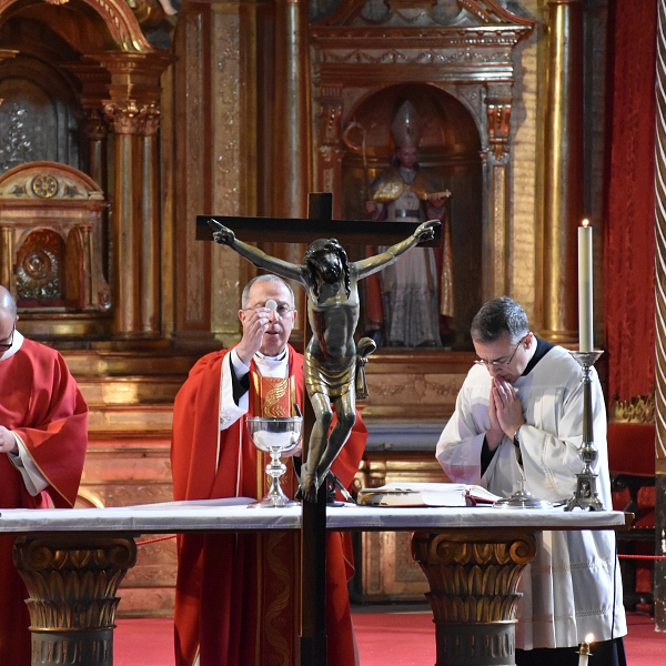 La Iglesia de Zamora celebra el Triduo Pascual, misterio central de la fe