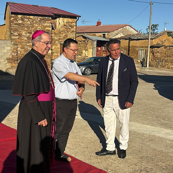Fernando Valera culmina en Alba cinco días de visita pastoral, escucha y esperanza