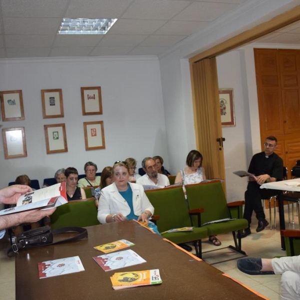 Presentación de la Campaña y de la Memoria a los voluntarios