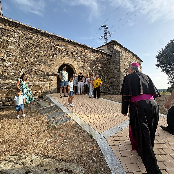 Fernando Valera culmina en Alba cinco días de visita pastoral, escucha y esperanza