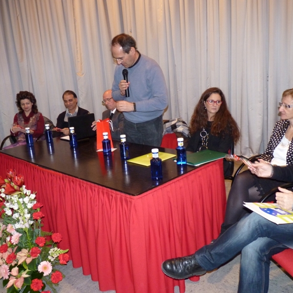 25 aniversario de Proyecto Hombre. Mesa redonda 