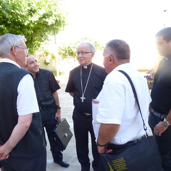 Unción de enfermos en la Residencia de Villarrín