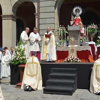 Un Corpus que dejó pequeña la Catedral