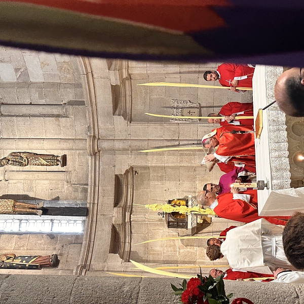 El obispo, Fernando Valera llama a Zamora a entrar en la Semana Santa con esperanza y caridad