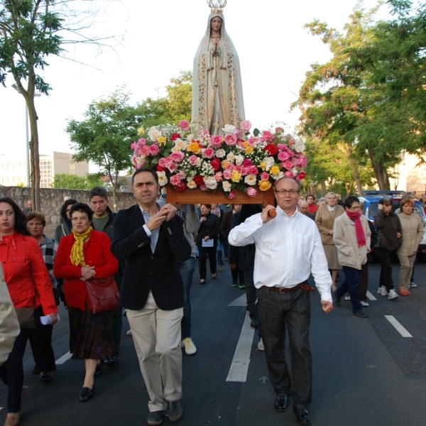 Rosario de la Aurora