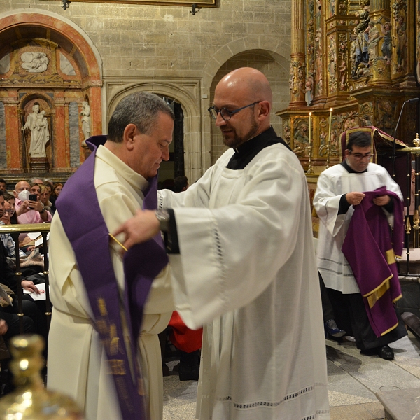 Ordenación de Antonio Vela