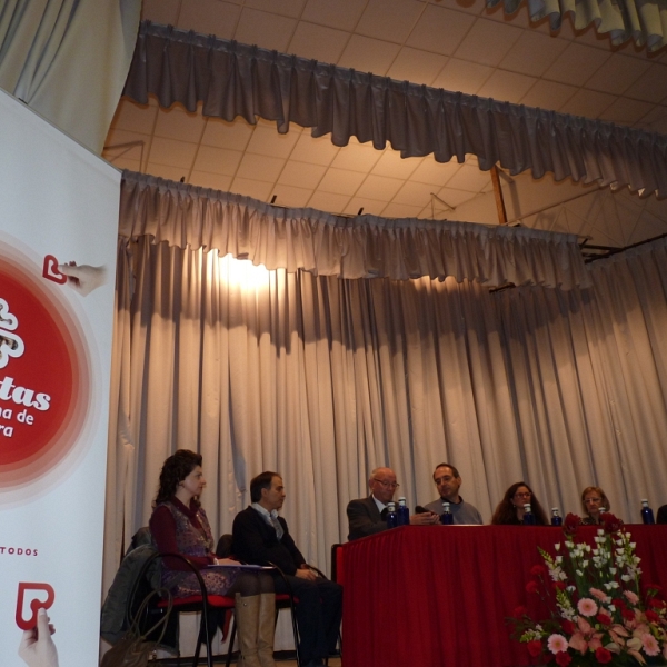 25 aniversario de Proyecto Hombre. Mesa redonda 