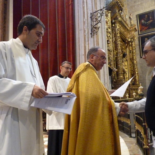 Entrega de la missio y jubileo de catequistas y profesores de Religión