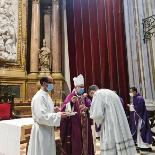 Miércoles de ceniza en la catedral