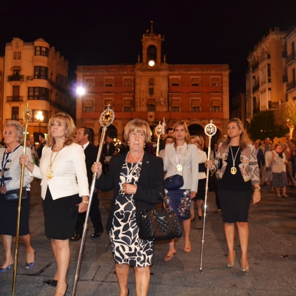 Traslado procesional de Nuestra Madre