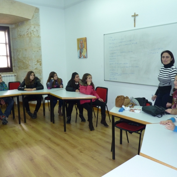 Encuentro de adolescentes y confirmados