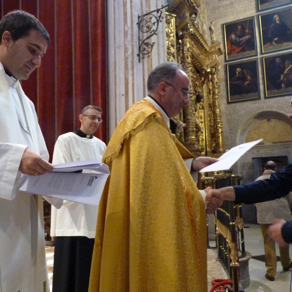 Entrega de la missio y jubileo de catequistas y profesores de Religión