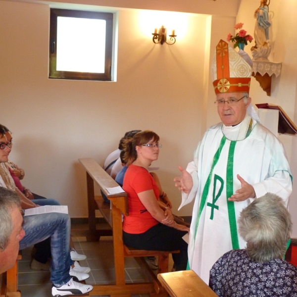 Visita pastoral a Villanueva de los Corchos y Villaflor