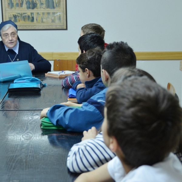 Sesión de catequesis en Zamora