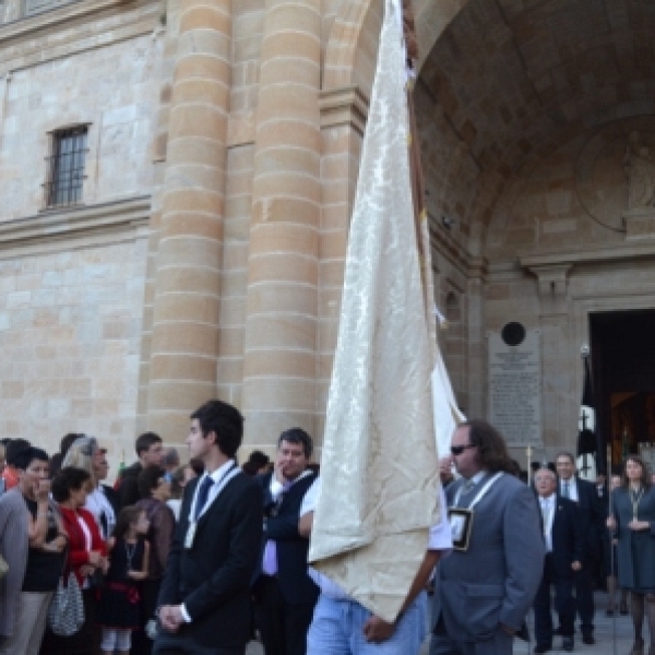 Procesión de Nuestra Madre coronada