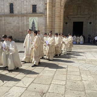 El Corpus transforma las calles de Zamora en un altar de fe