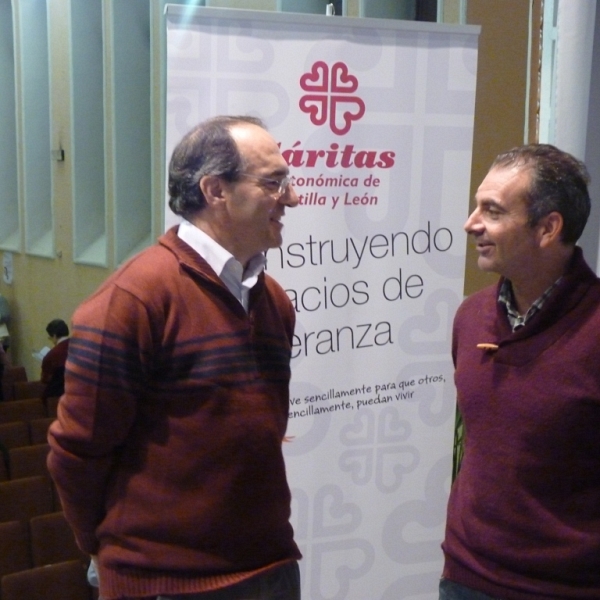 Conferencia de Sebastián Mora